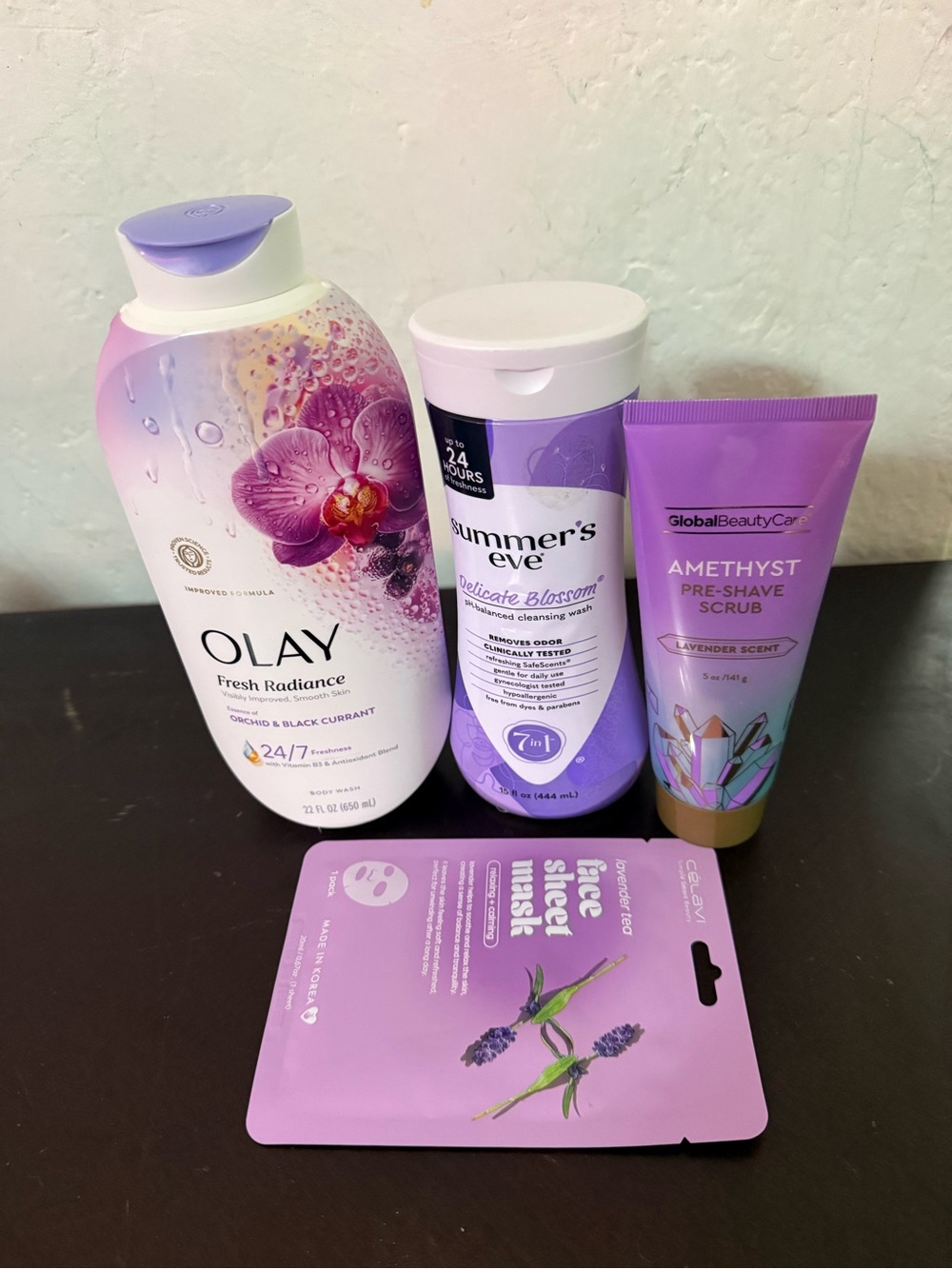 OLAY Fresh Radiance Bath & Lavender Beauty Set - Purple Packaging